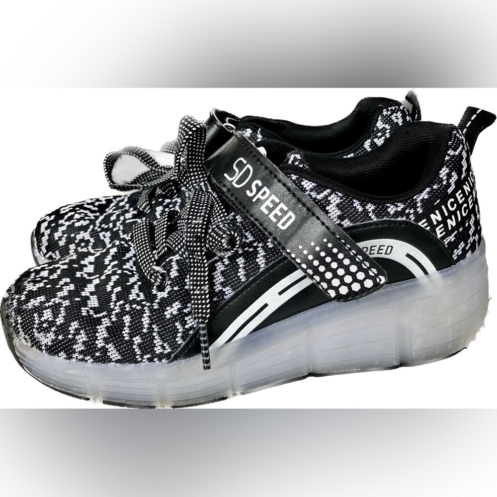 SDSPEED Kids Roller Skate Shoes with Single Wheel Shoes Sport Sneaker LED 5 - Picture 9 of 10
